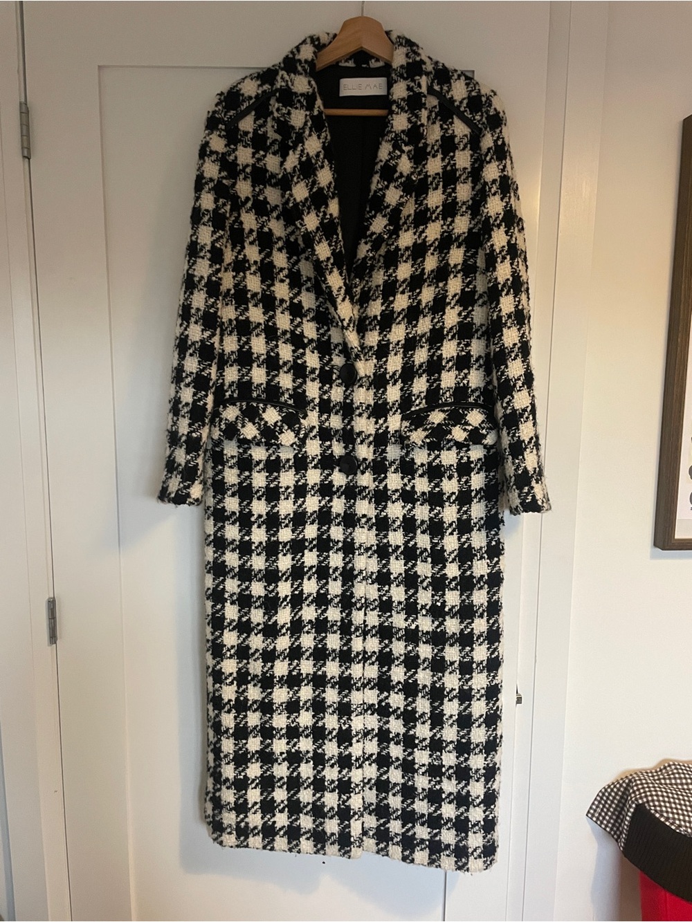 Monochrome Houndstooth Long Trench Coat - Elegant Women's Overcoat